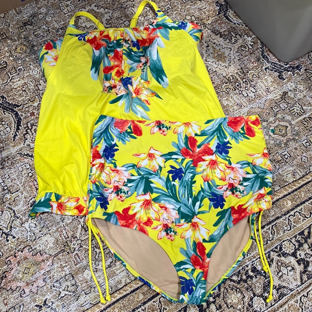 Cacique Tankini Set (Top 26/Bottom 24)